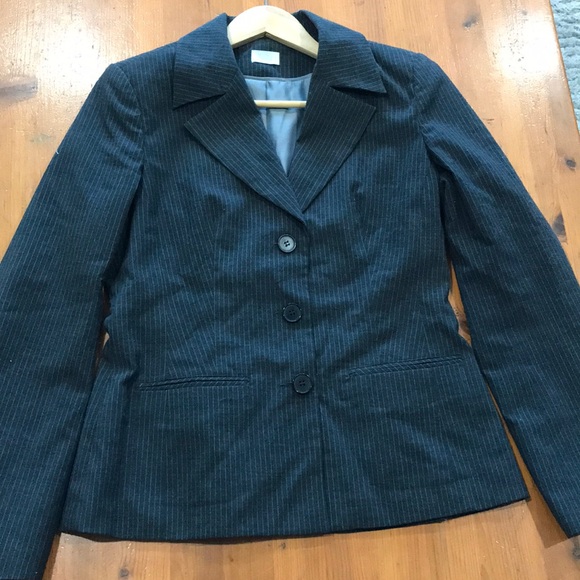 Perfect conditioned charcoal pin strip jacket - Picture 1 of 4